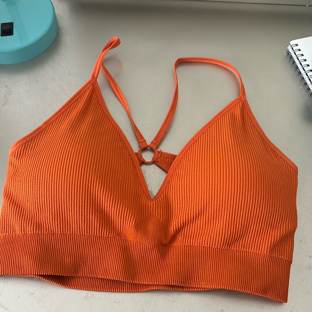 Nvgtn Sports Bra